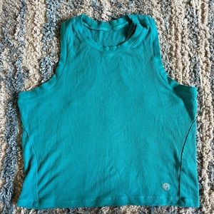 Born Primitive Everyday Crop